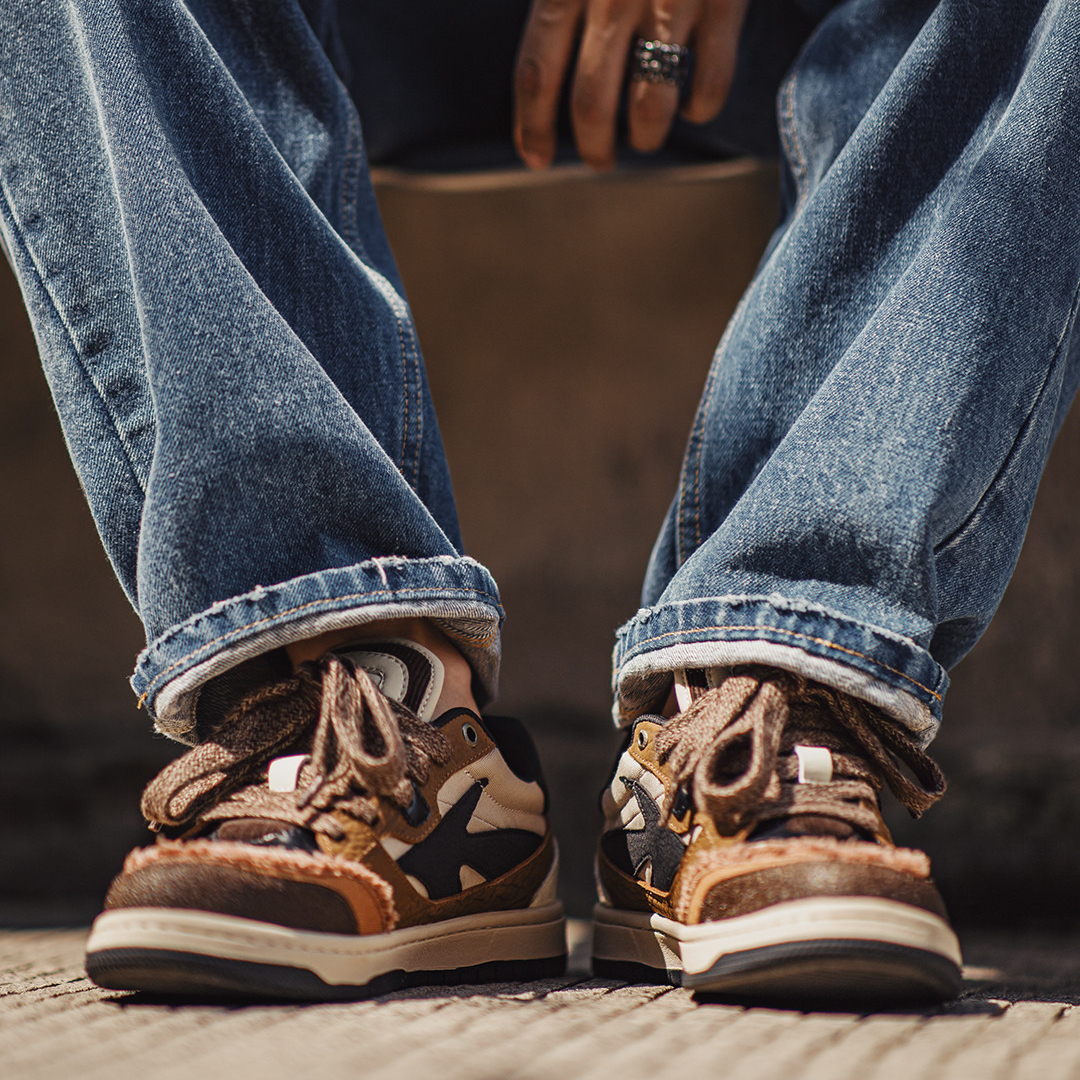 大烏托邦休閒鞋男秋冬低幫設計感小眾潮鞋子軟底復古解構板鞋