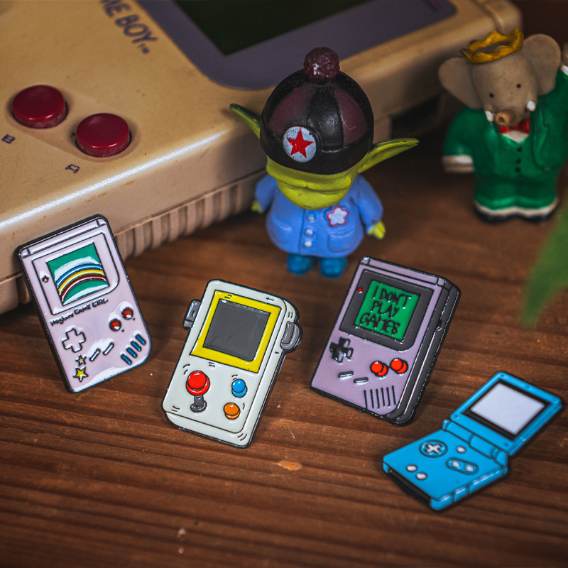 回憶情懷胸針復古物件金屬徽章-Retro's Wear