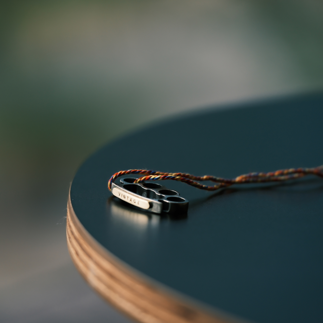 拳擊指虎鑰匙扣硬漢風黃銅掛件手鏈飾品男-Retro's Wear