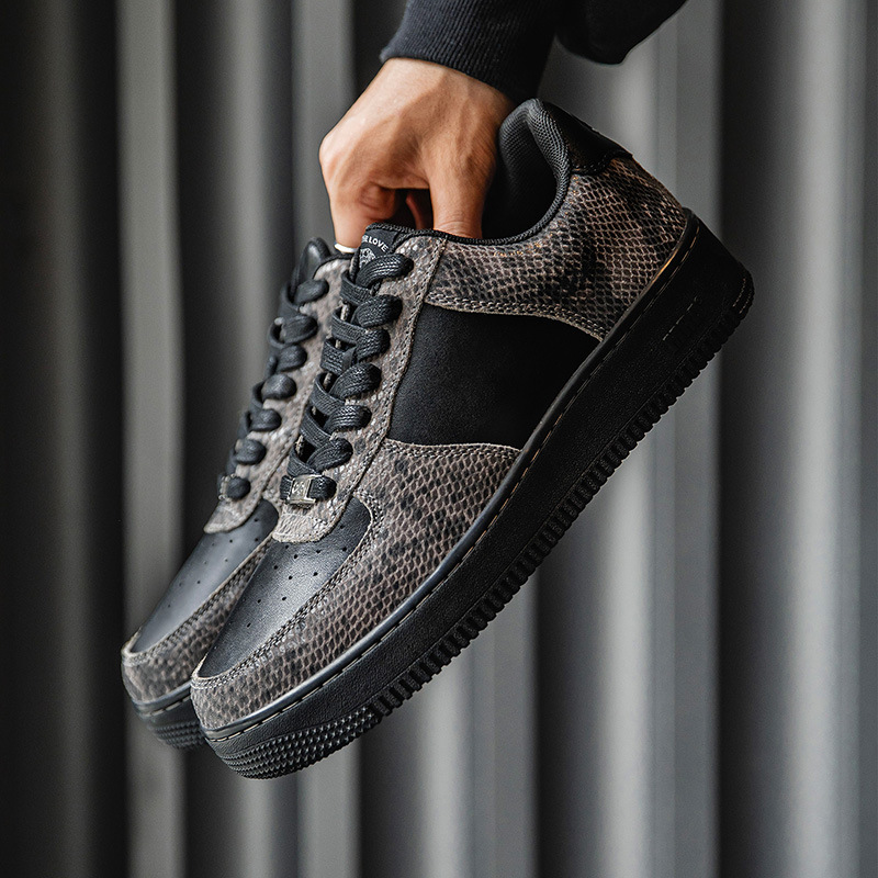 黑曼巴空軍板鞋男2025秋季新款厚底運動休閒鞋百搭復古小黑鞋