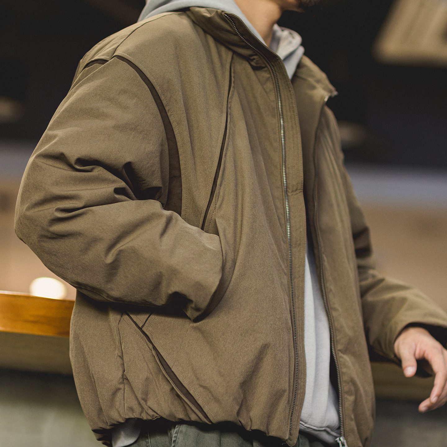 90白鴨絨分割撞色立領羽絨服男2025冬季新款寬鬆休閒保暖上衣外套