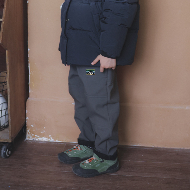 山系戶外童裝2025冬季款兒童加絨褲子男童耐磨速幹長褲男童休閒褲