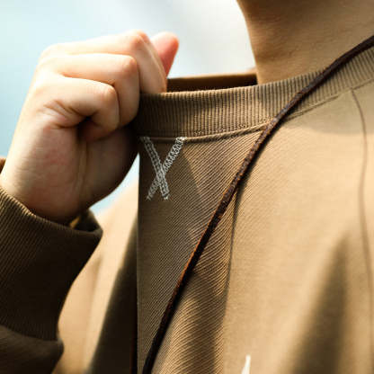 美式休閒320g粗針斜紋圓領衛衣男插肩袖設計啞光刺繡上衣秋-Retro's Wear