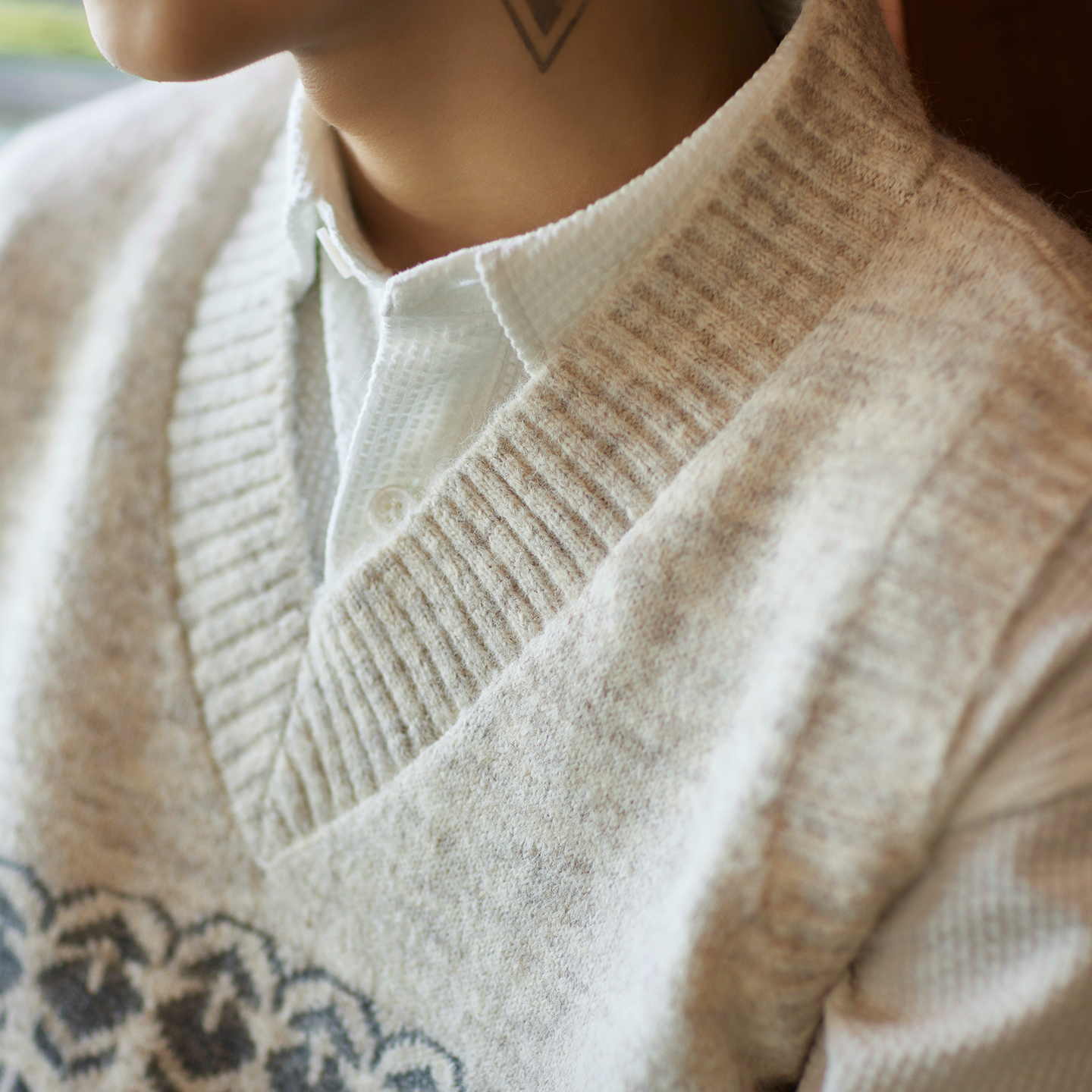 費爾島提花羊毛混紡毛衣背心男2025秋冬新款民族風加厚V領針織衫