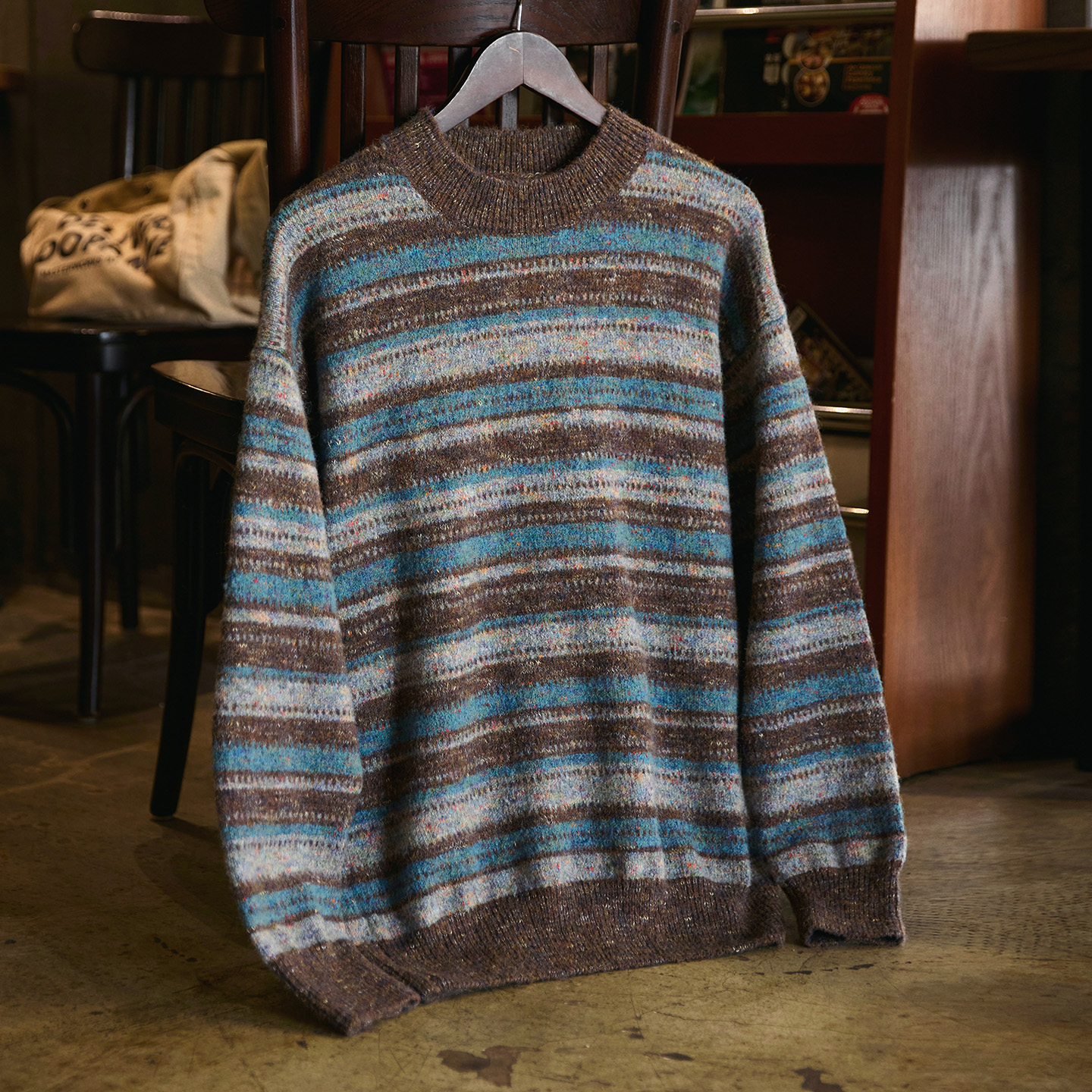 慵懶風撞色條紋圓領毛衣男2025冬季新款寬鬆復古加厚保暖針織衫