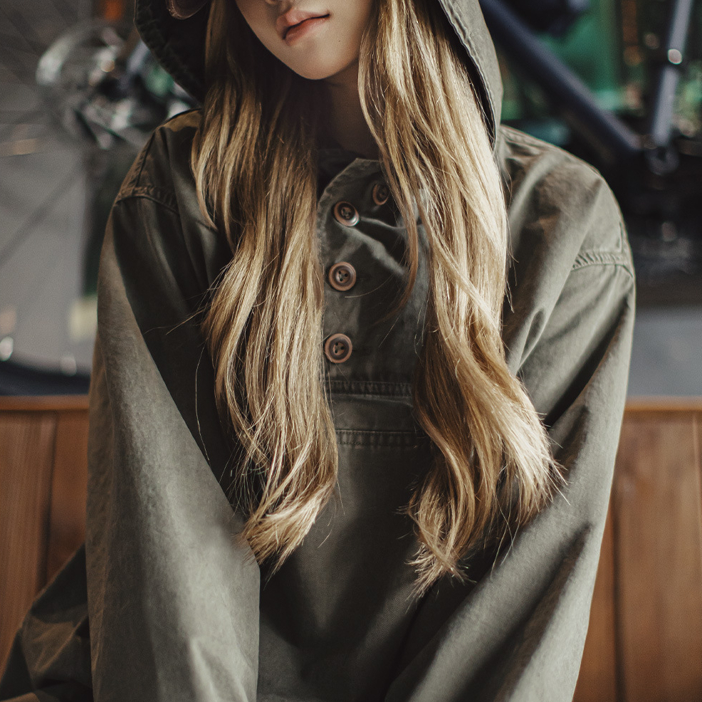 軍綠色水洗中長款寬鬆全棉套頭連帽工裝風衣連衣裙外套女士秋