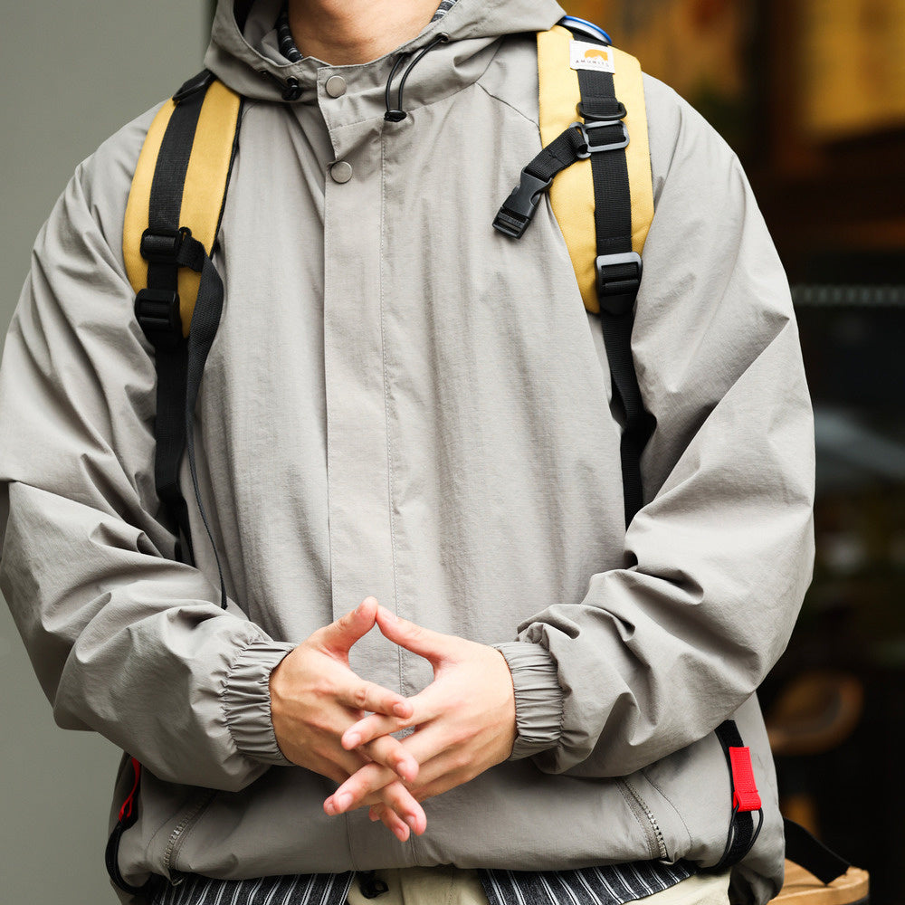 美式休閒連帽衝鋒衣夾克男梭織戶外機能防潑水寬鬆登山外套-Retro's Wear