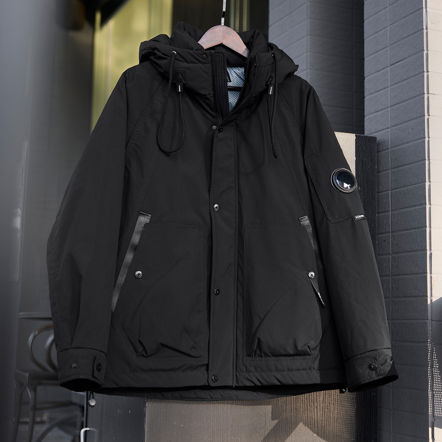 90白鴨絨磚紅色連帽羽絨服男2025冬季新款寬鬆保暖工裝衝鋒衣外套