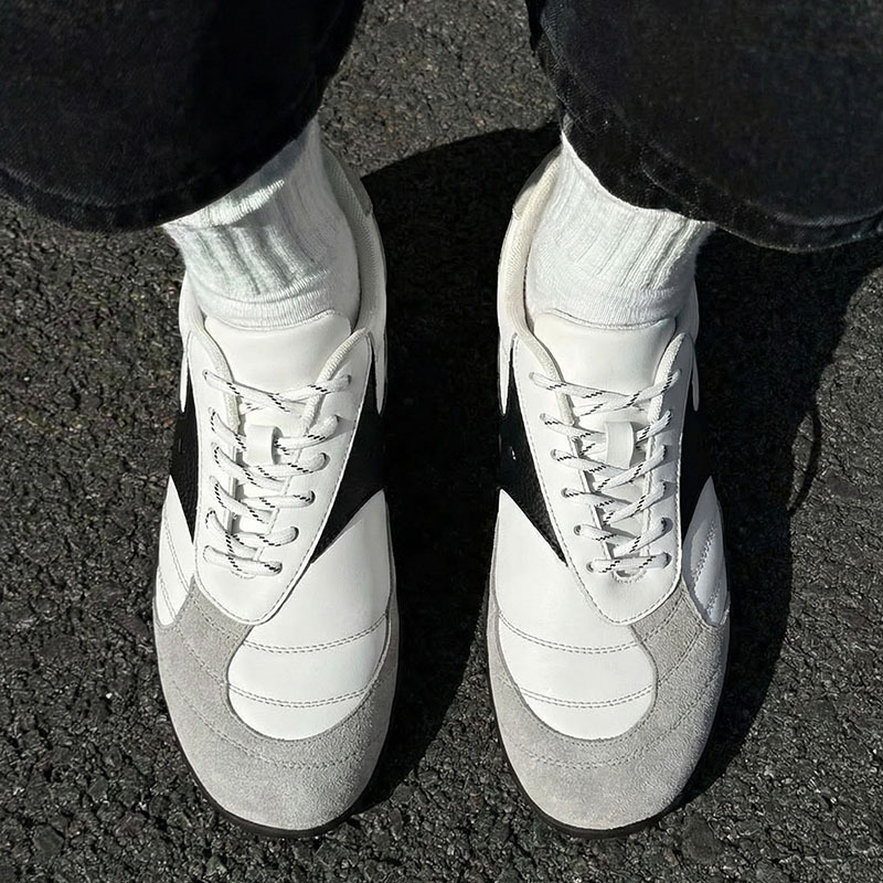 MRA足球薄底鞋男2026新款歪鞋舌復古訓練鞋百搭運動休閒潮鞋子春