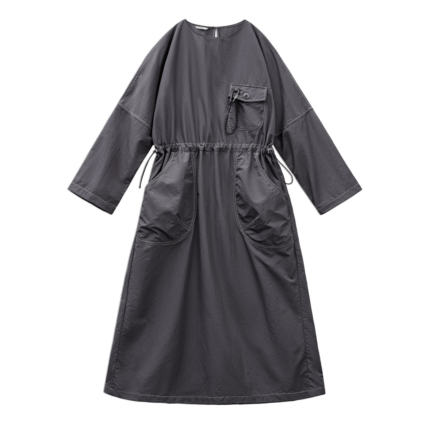 落肩薄款寬鬆中袖七分長袖裙子山系工裝風收腰連衣裙女士早秋