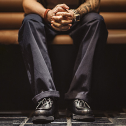 美式復古莫卡辛袋鼠鞋英倫休閒黑色圓頭德比小皮鞋男春-Retro's Wear