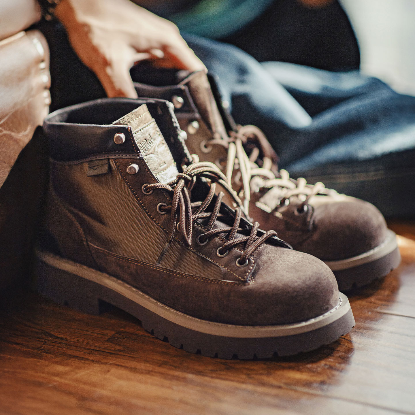 哨兵工裝靴秋冬季男士休閒鞋美式復古中幫真皮登山厚底馬丁靴