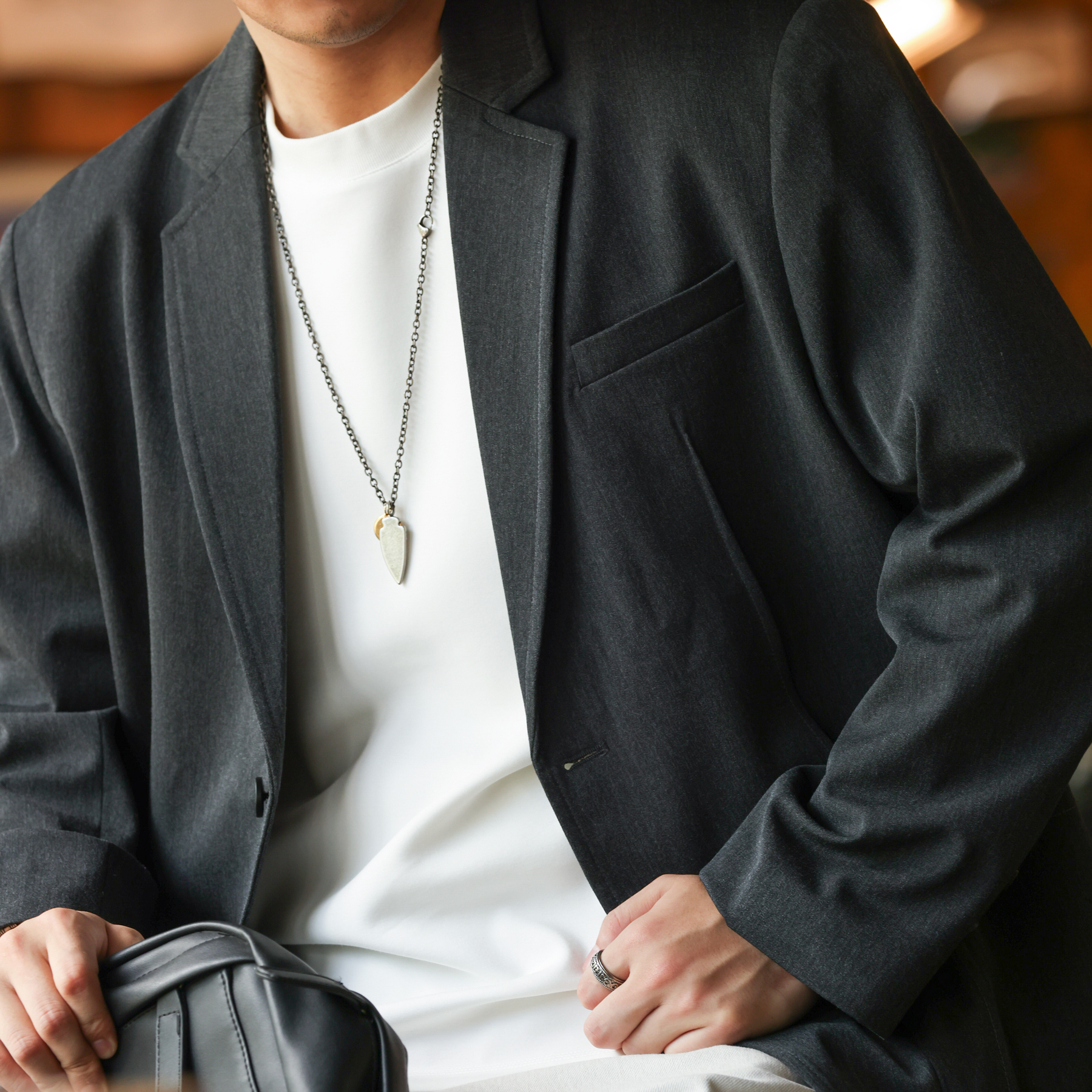 鬆弛感休閒西裝外套男高級老錢風平駁領墊肩單排扣西服