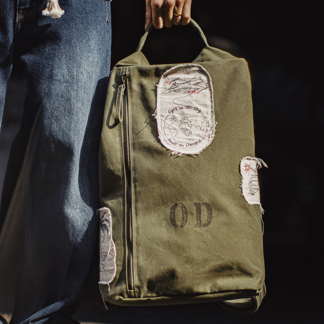 美式復古制式大容量電腦雙肩包旅行徒步通勤水桶背包男款