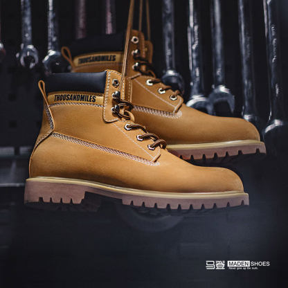 秋季新款美式大黃靴男休閒中幫馬丁靴戶外登山靴復古工裝靴子-Retro's Wear