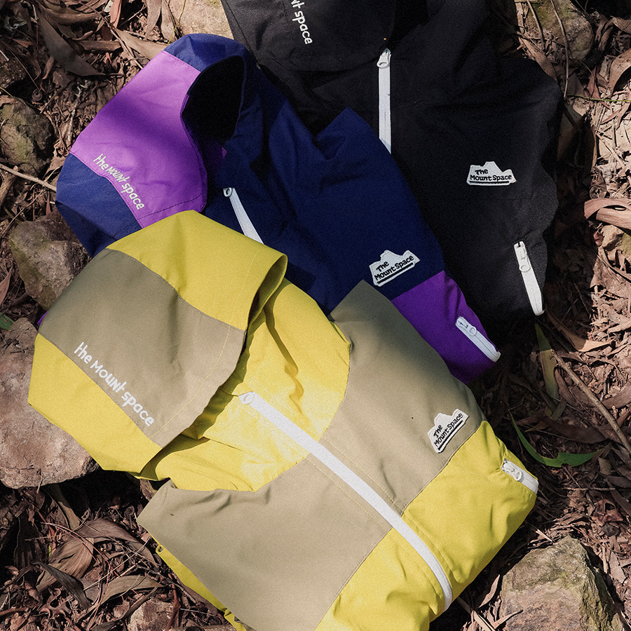 兒童加絨衝鋒衣2025冬季款戶外男童撞色拉鍊外套男童保暖連帽上衣