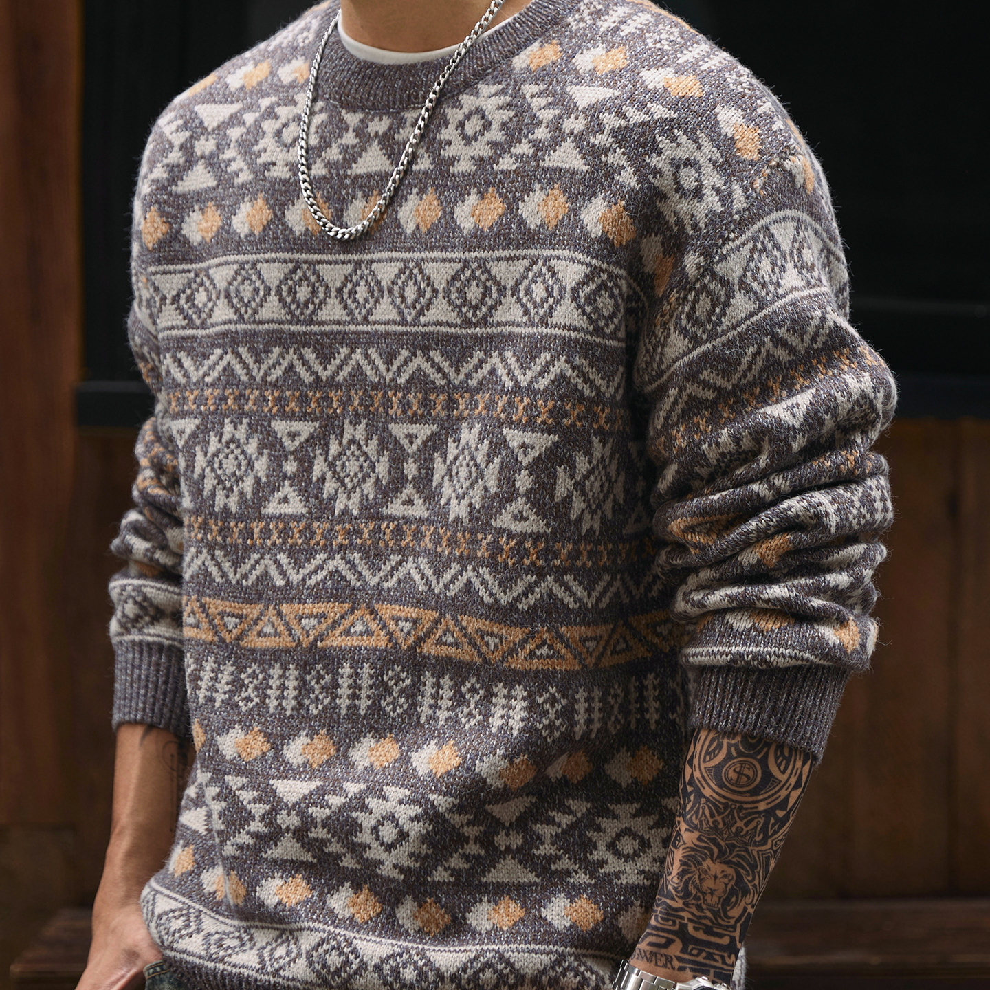 費爾島復古慵懶感圓領毛衣男2025冬季新款加厚保暖提花針織衫上衣