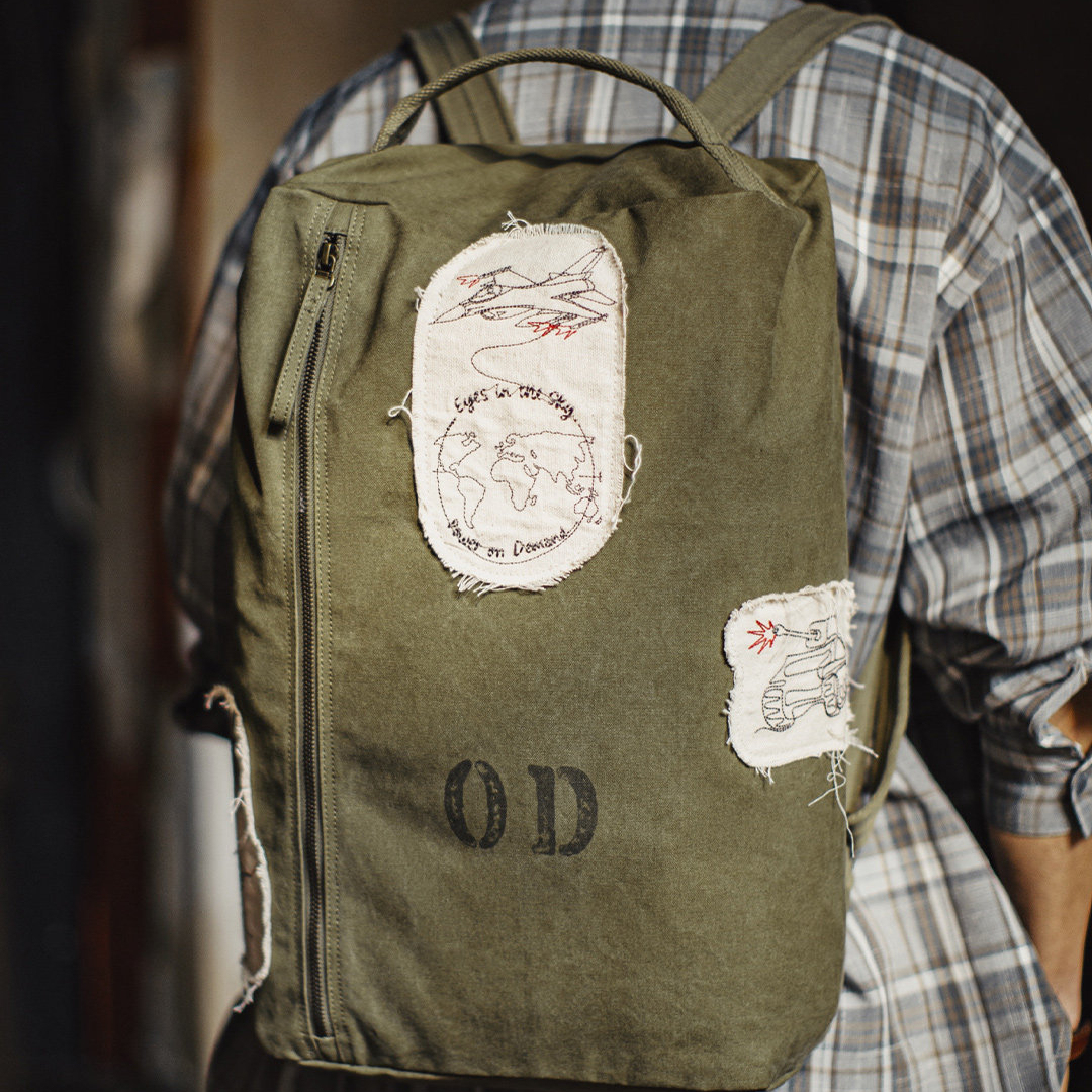 美式復古制式大容量電腦雙肩包旅行徒步通勤水桶背包男款