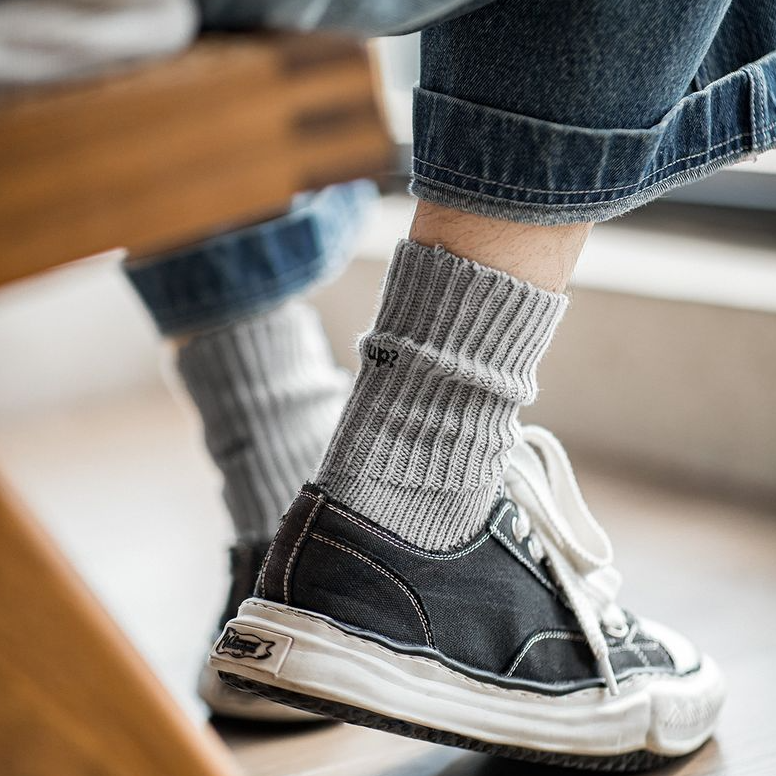 復古粗線刺繡針織中筒襪黑色運動透氣精梳棉長襪子男女秋-Retro's Wear