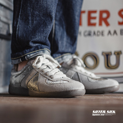 2025夏季新款德訓鞋男士腰果花小眾設計感板鞋絲綢休閒潮鞋子