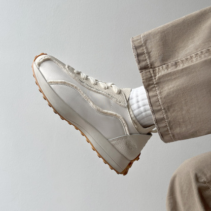 須邊慢跑鞋男2025春季新款透氣運動休閒鞋百搭復古阿甘鞋潮鞋