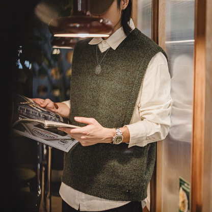 美式復古針織V領馬甲絨背心疊穿套頭保暖無袖坎肩男秋冬-Retro's Wear