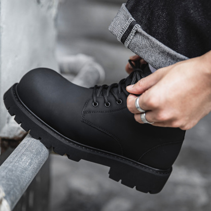 米奇馬丁靴男鞋2025秋季新款圓頭厚底高幫工裝靴百搭中幫靴子