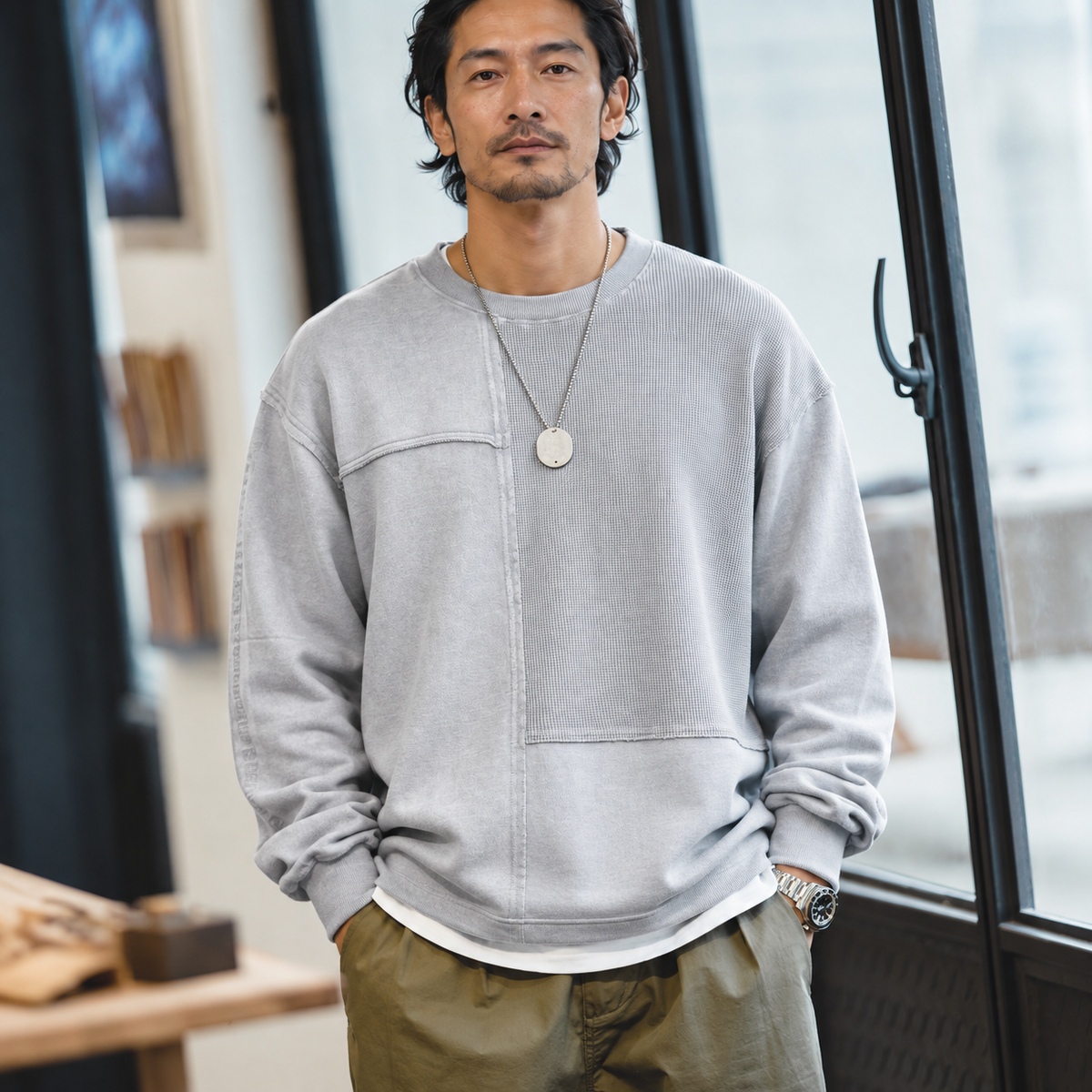 水洗異材質拼接圓領衛衣｜男士休閒長袖 · S01