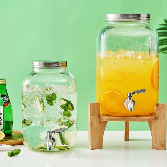 Glass jar with airtight lids