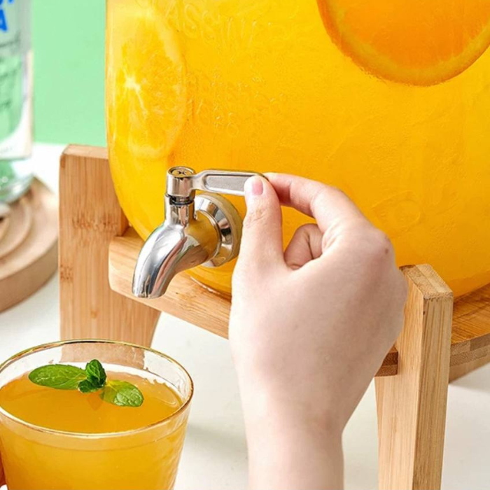 Glass jar with airtight lids