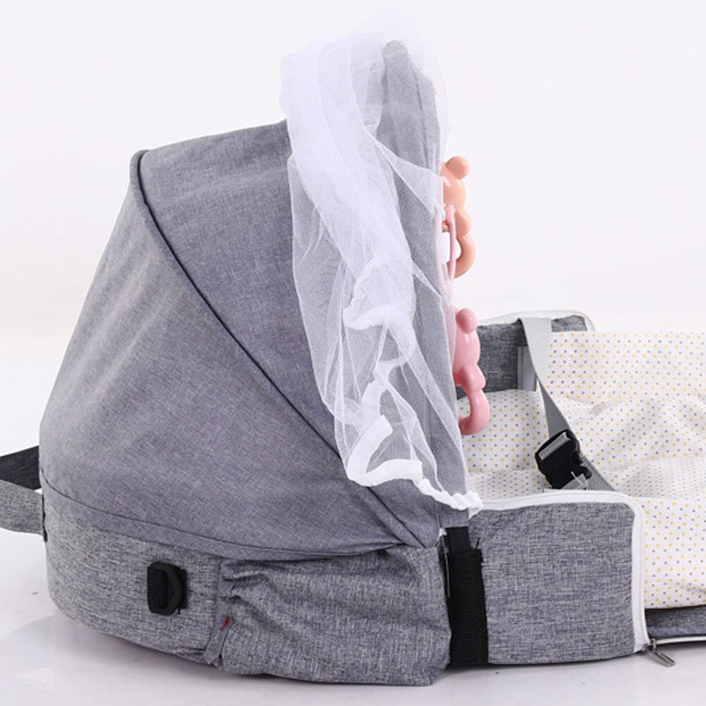 Portable baby crib / infant bed / bassinet with net