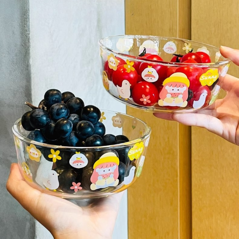 Glass Cup with Straw and lid, minimalist design