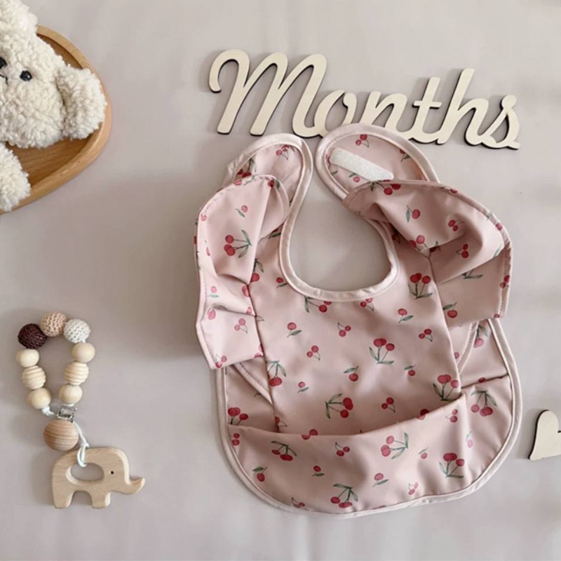 Waterproof Print Baby Bib / Toddler / Ruffle / Silicone with Catch Pocket / Patterned