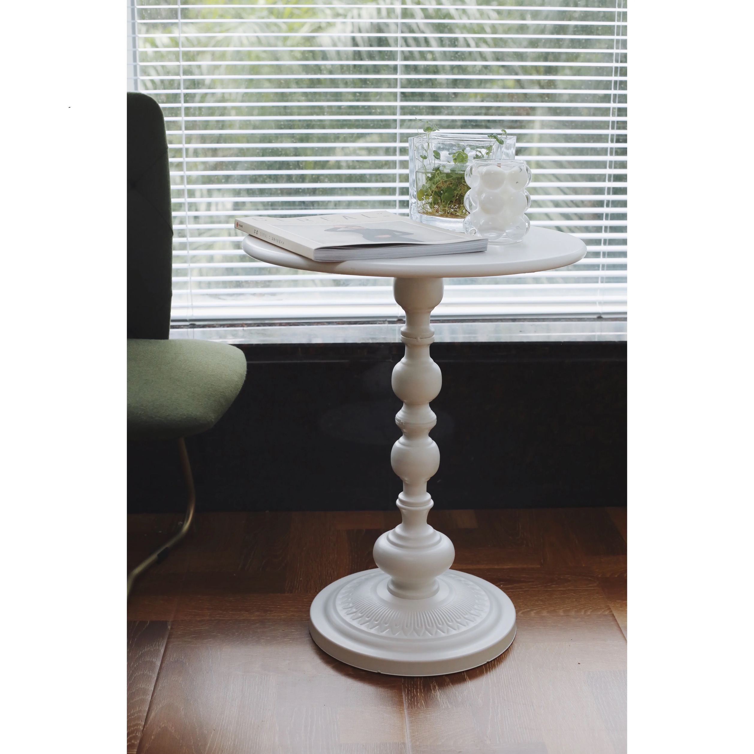 Sleek European Coffee Table – Modern Minimalist Design, Contemporary Living Room Centerpiece – Low Profile Accent Table for Home or Office