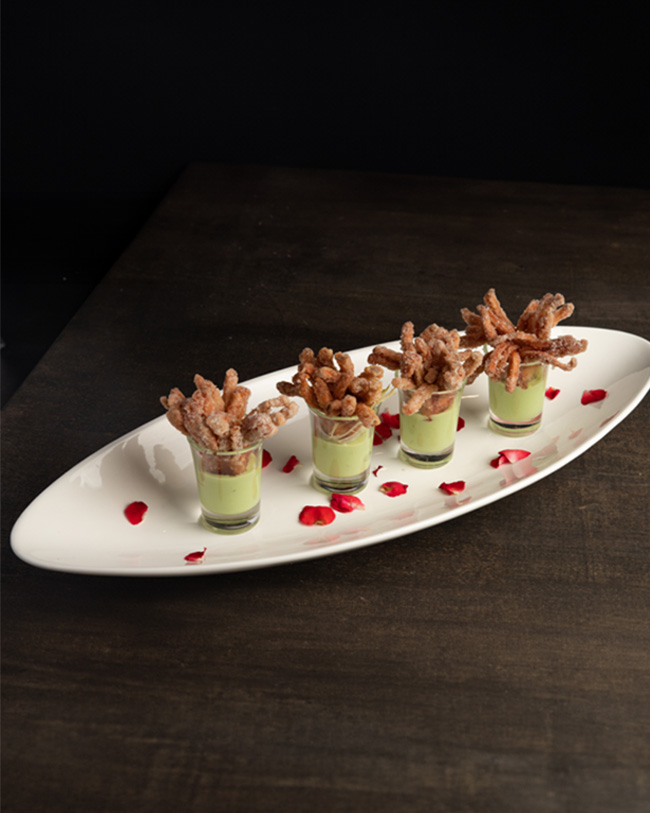 Fried enoki mushroom, fried flammulina filiformis, chinese wine sauce, 客家金针菇，金黄金针菇。