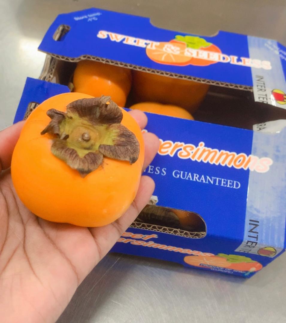 Spain Sharon Persimmon ( 7 pcs )