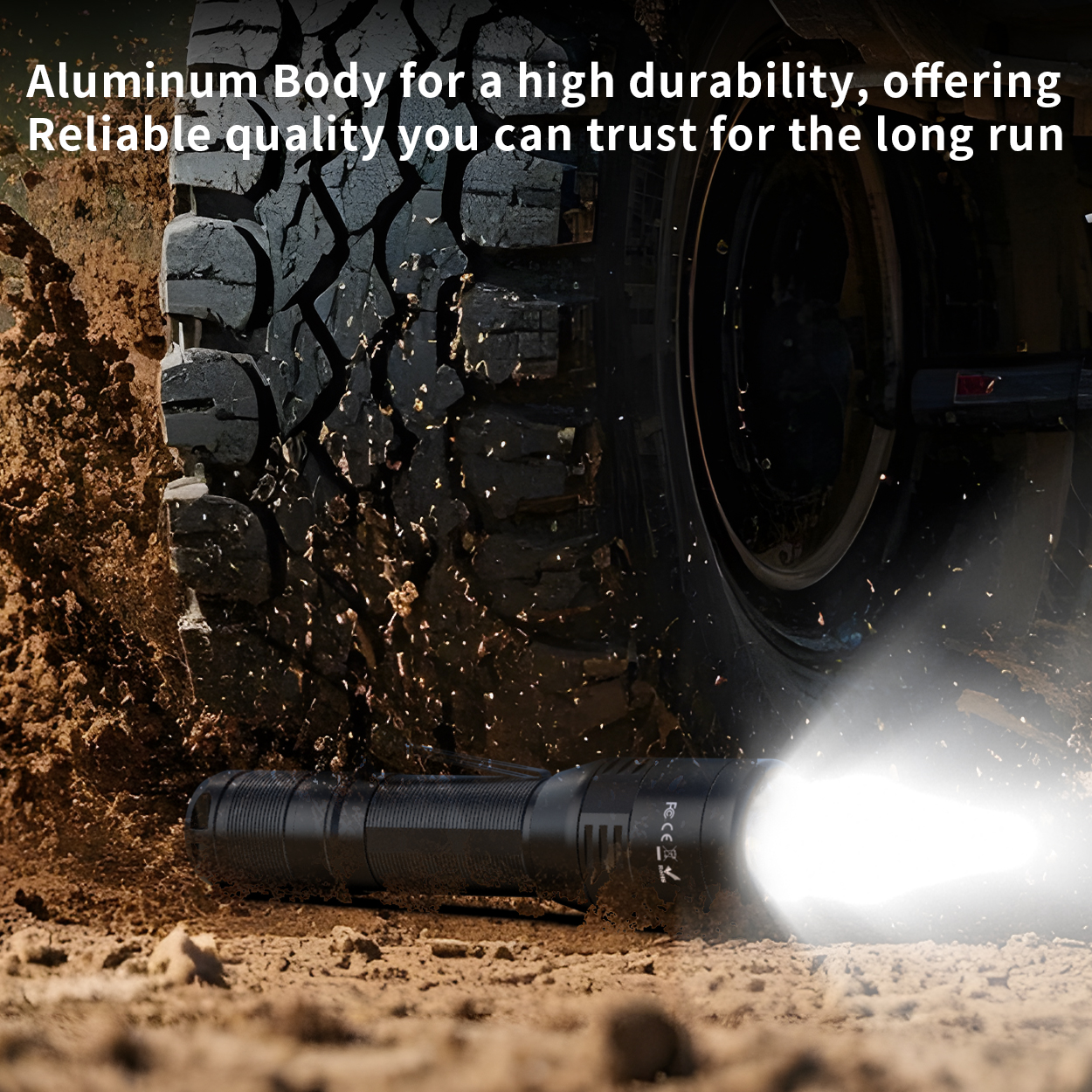 Skywoods - Outdoor Flashlight Zooming (1800lu) (OZL1800)