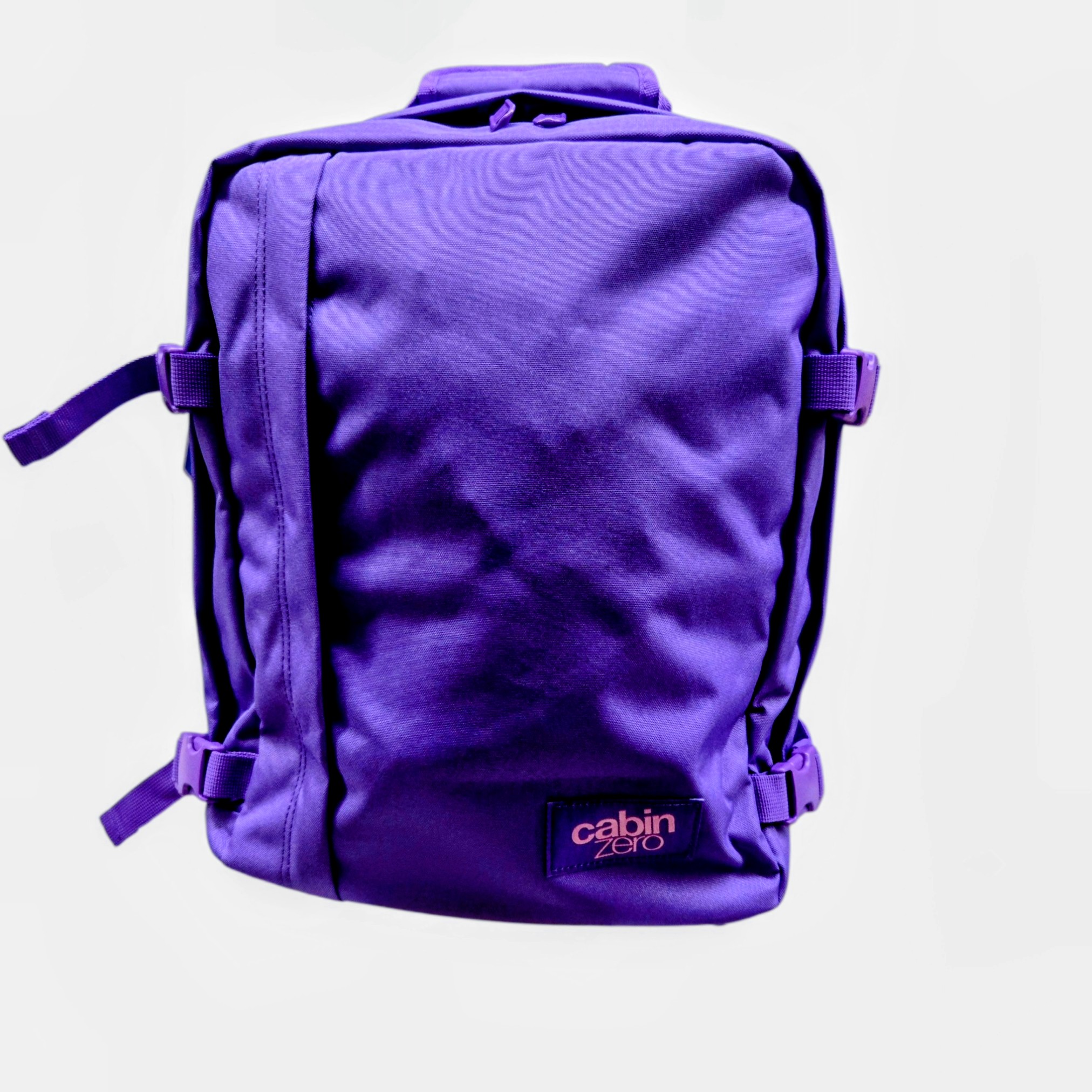 CabinZero - Classic Tech 28L Backpack