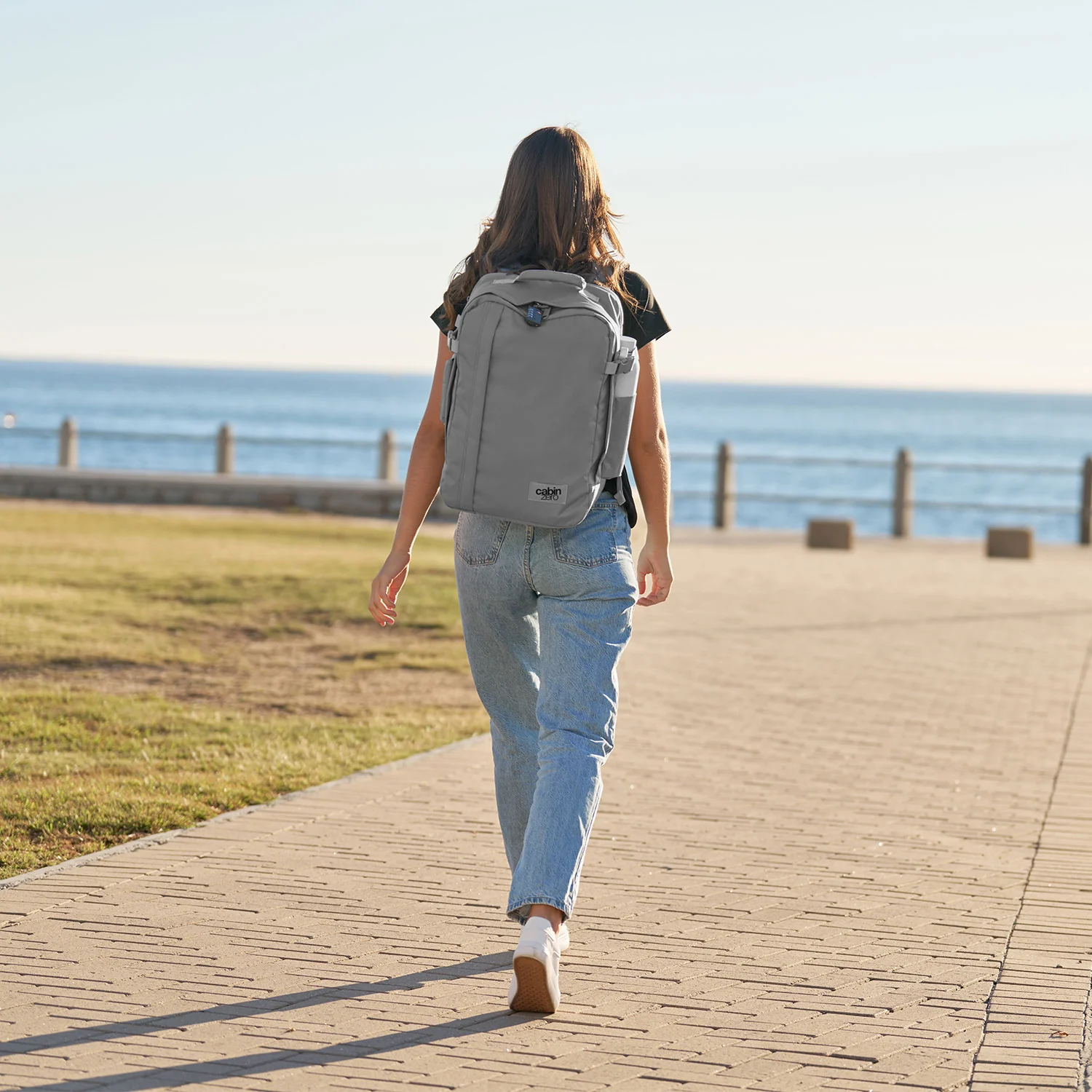 CabinZero - Classic Tech  Backpack Gen 4