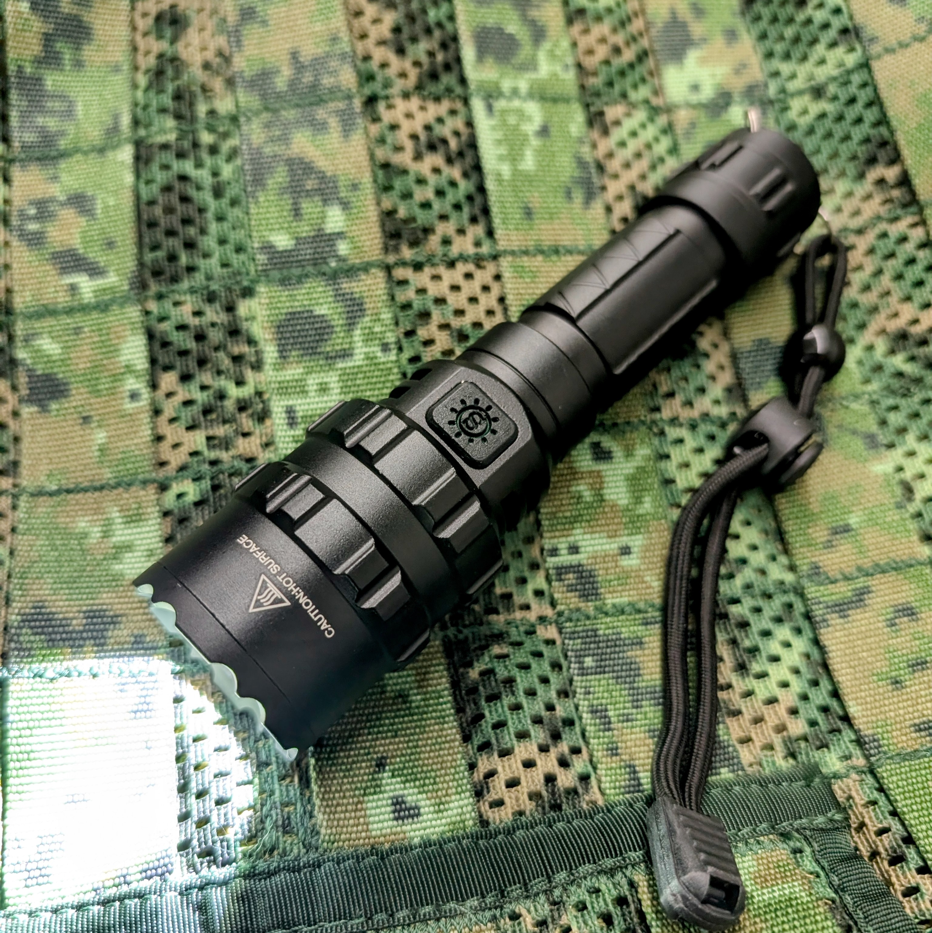 Tactical Multi Colour Flashlight with Weapon Mount