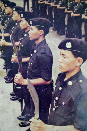 Kukri - Official Singapore Police Force (SPF) Ghurka Standard Issue (Ceremonial)