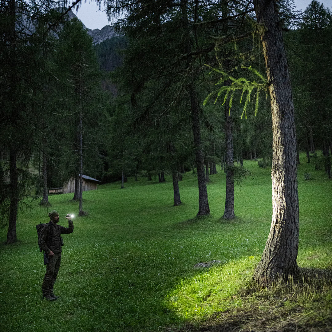 Ledlenser TAC7R Professional Tactical Flashlight | 3200 Lumens RGB Mode Select & IP68 Waterproof