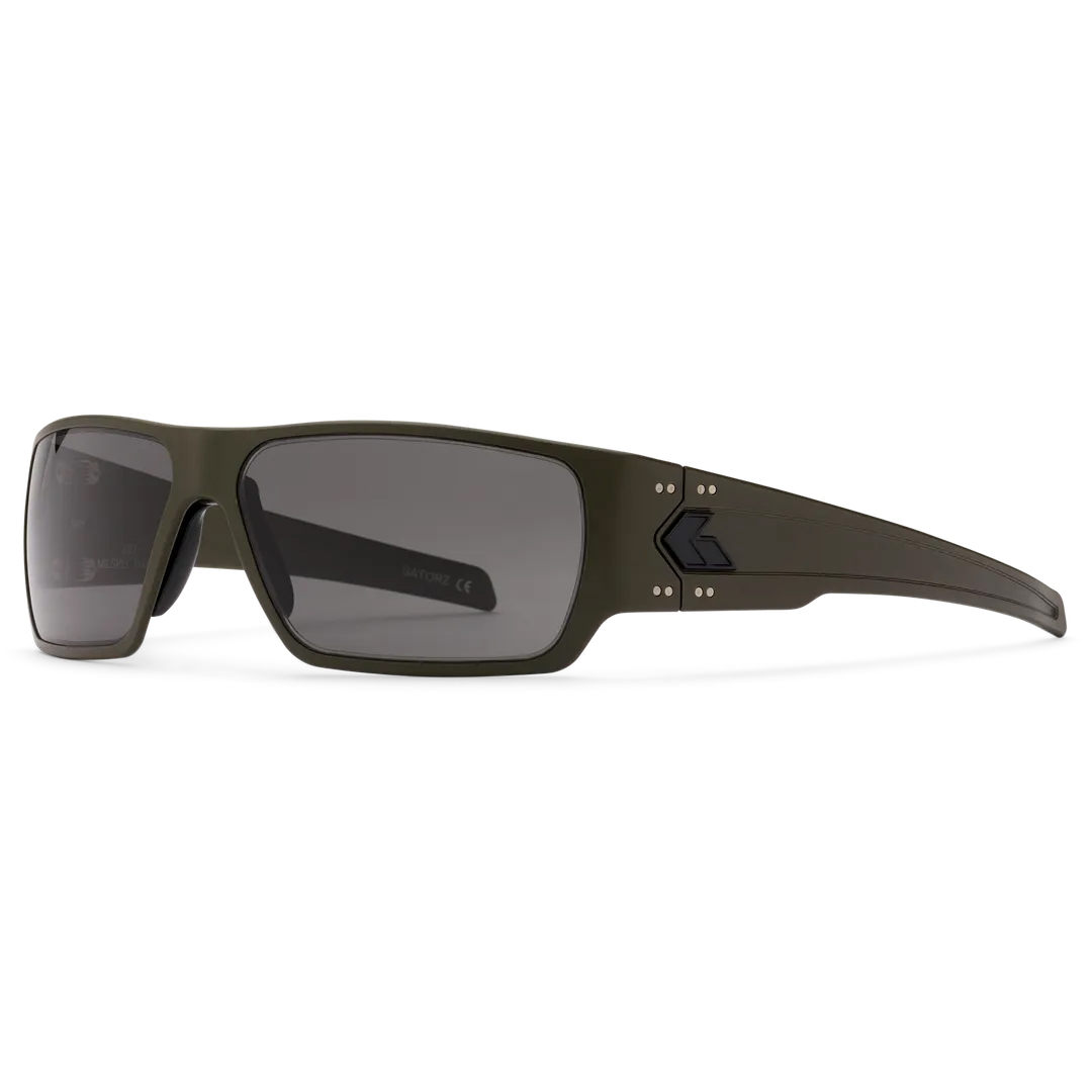Gatorz Eyewear, Wraptor Model, Aluminum Frame Sunglasses - Blackout  Tactical Style/Smoked Polarized Lens in Kenya