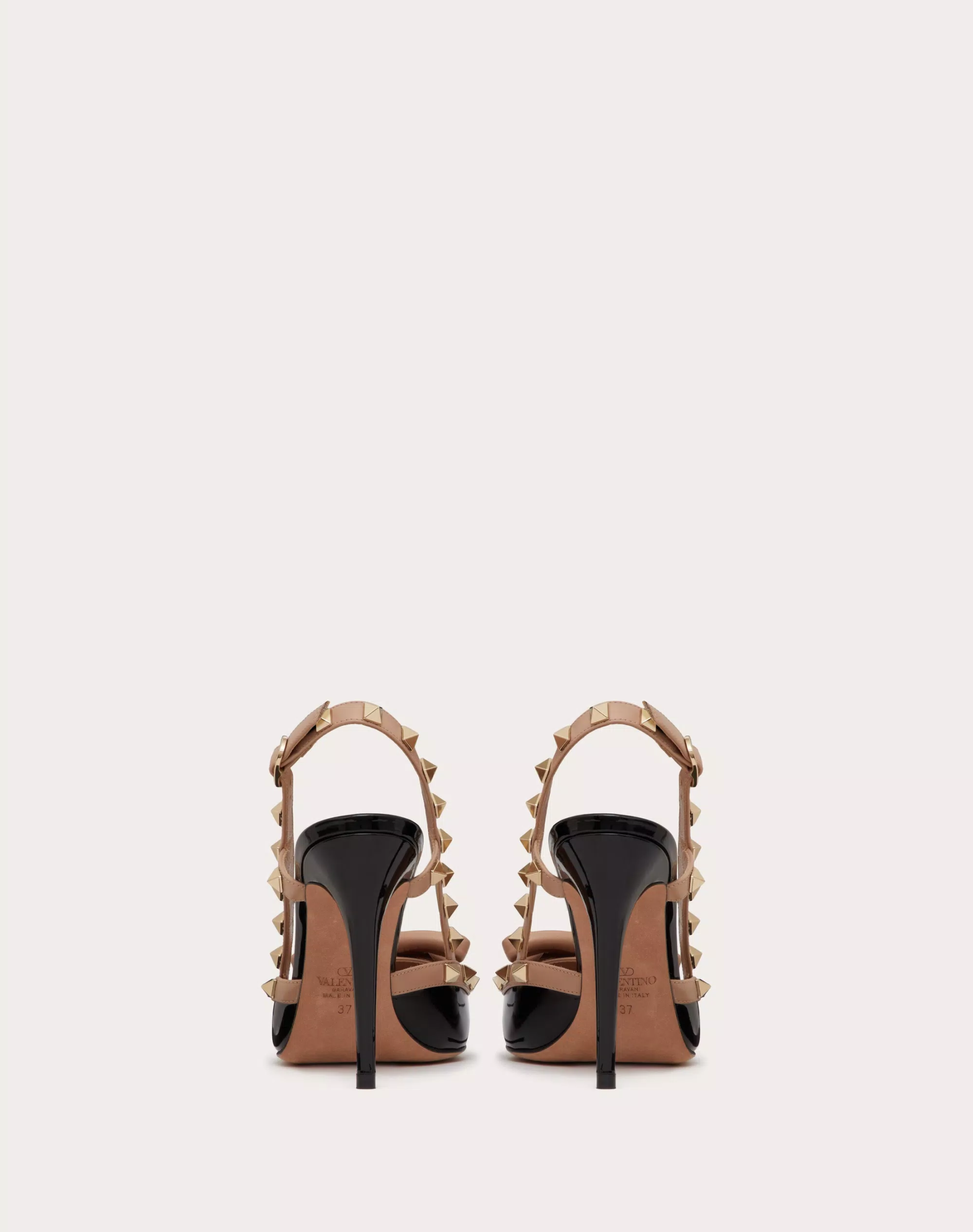 ROCKSTUD BOW SLINGBACK PATENT LEATHER PUMP 100MM