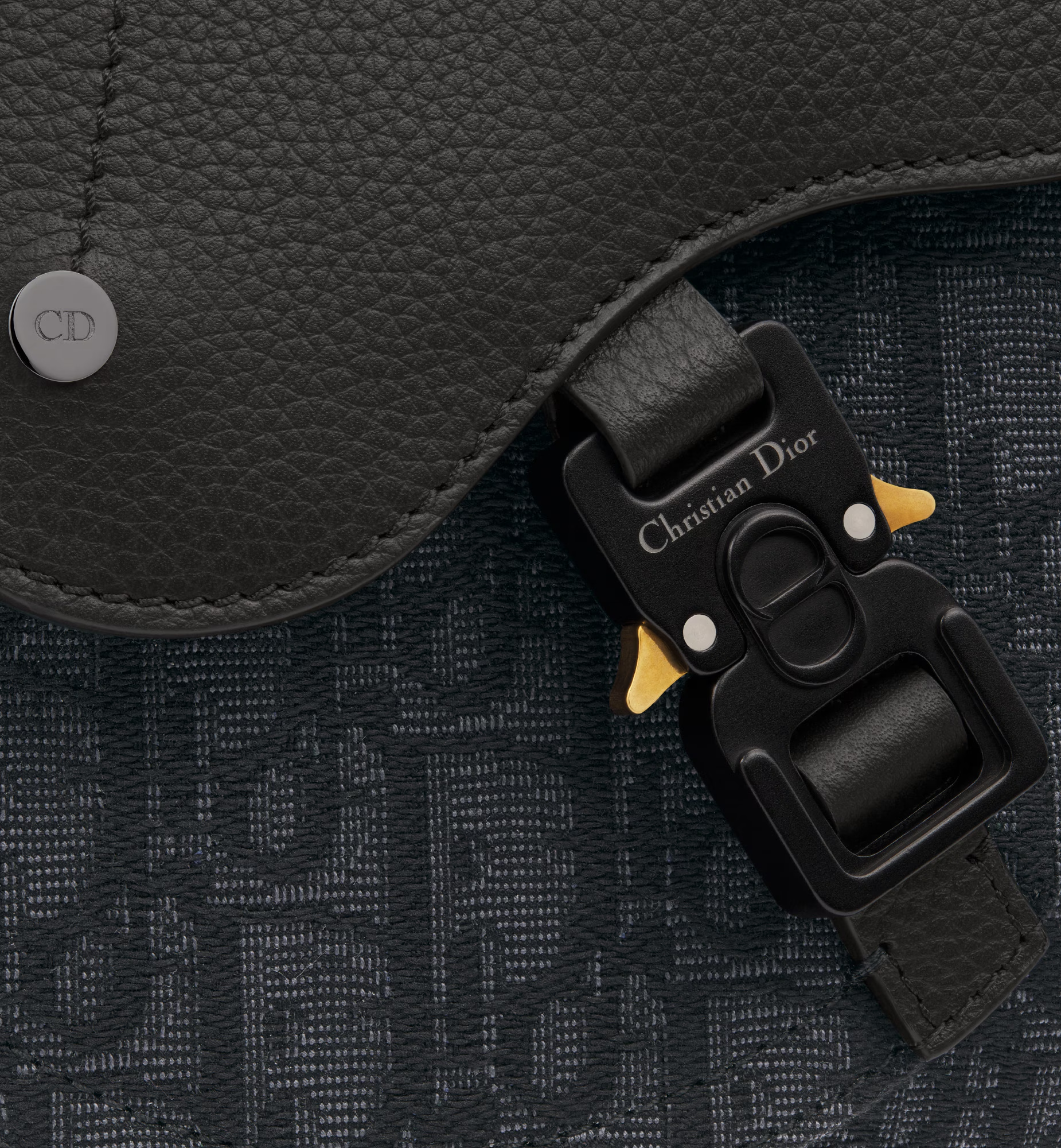 Saddle Messenger Bag