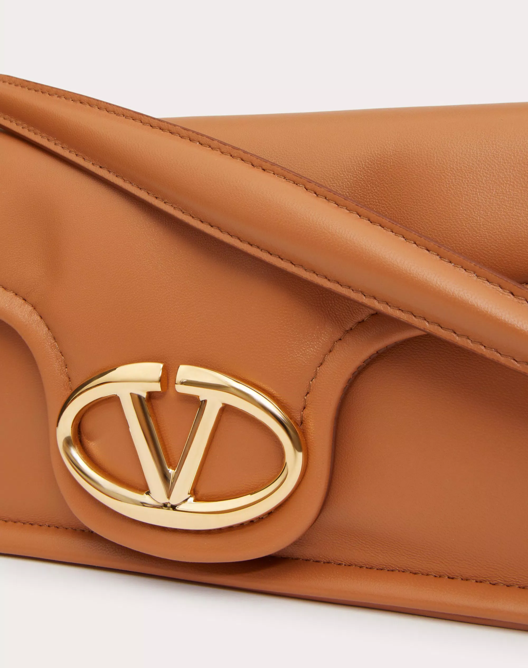 VALENTINO GARAVANI NAPPA LEATHER MEDIUM SHOULDER BAG