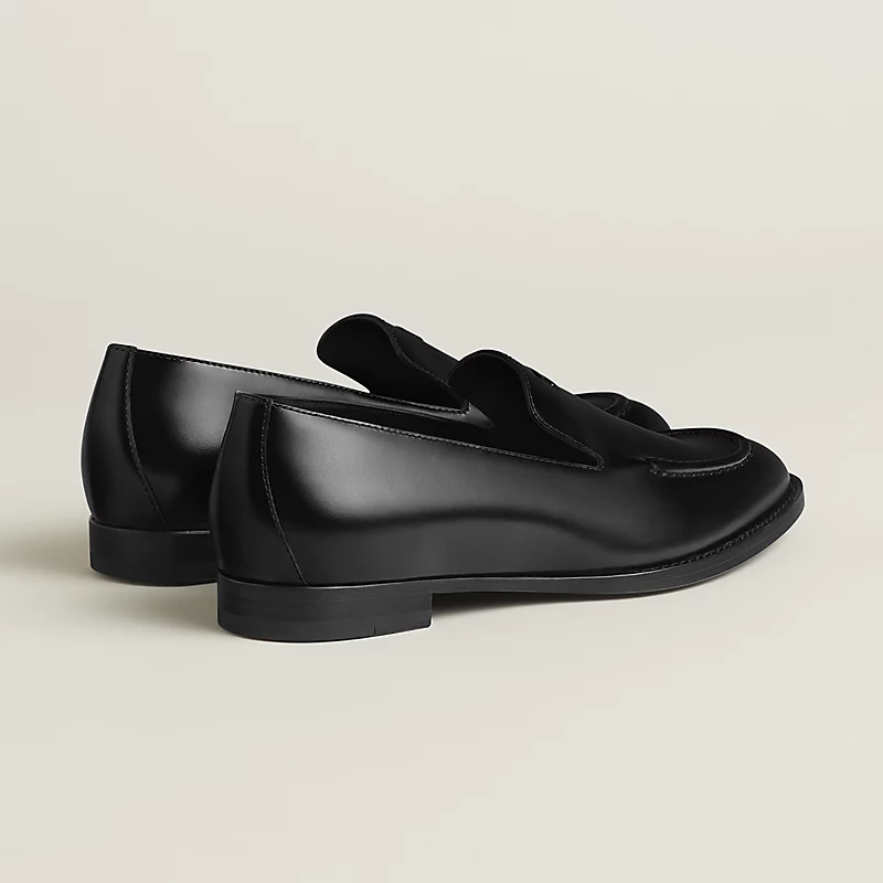 Newton loafer