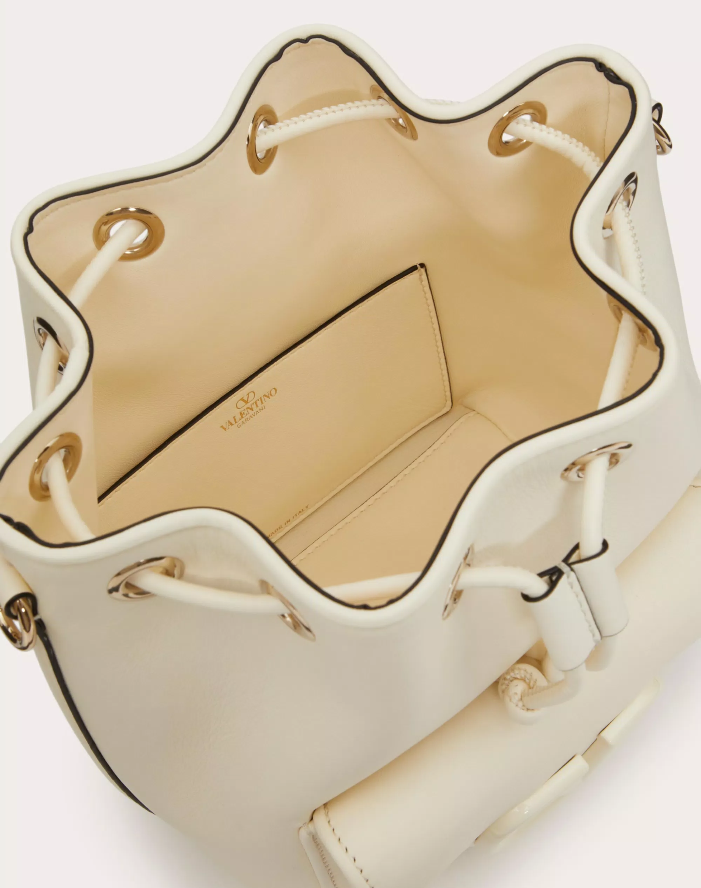 LOCÒ CALFSKIN BUCKET BAG