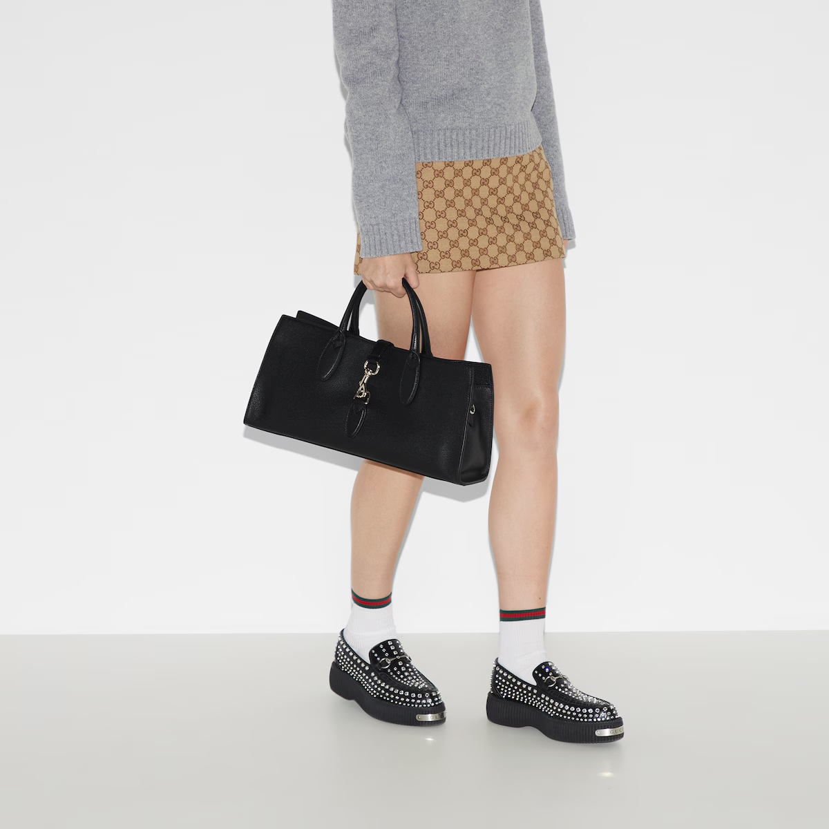 MEDIUM TOTE BAG WITH HOOK CLOSURE