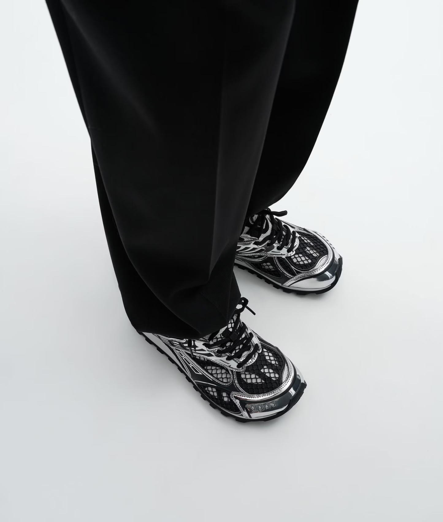 Orbit Sneaker
